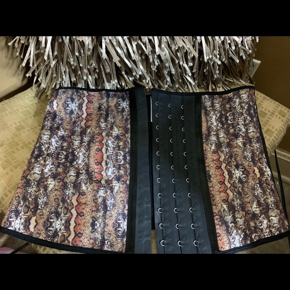 Waist Trainer